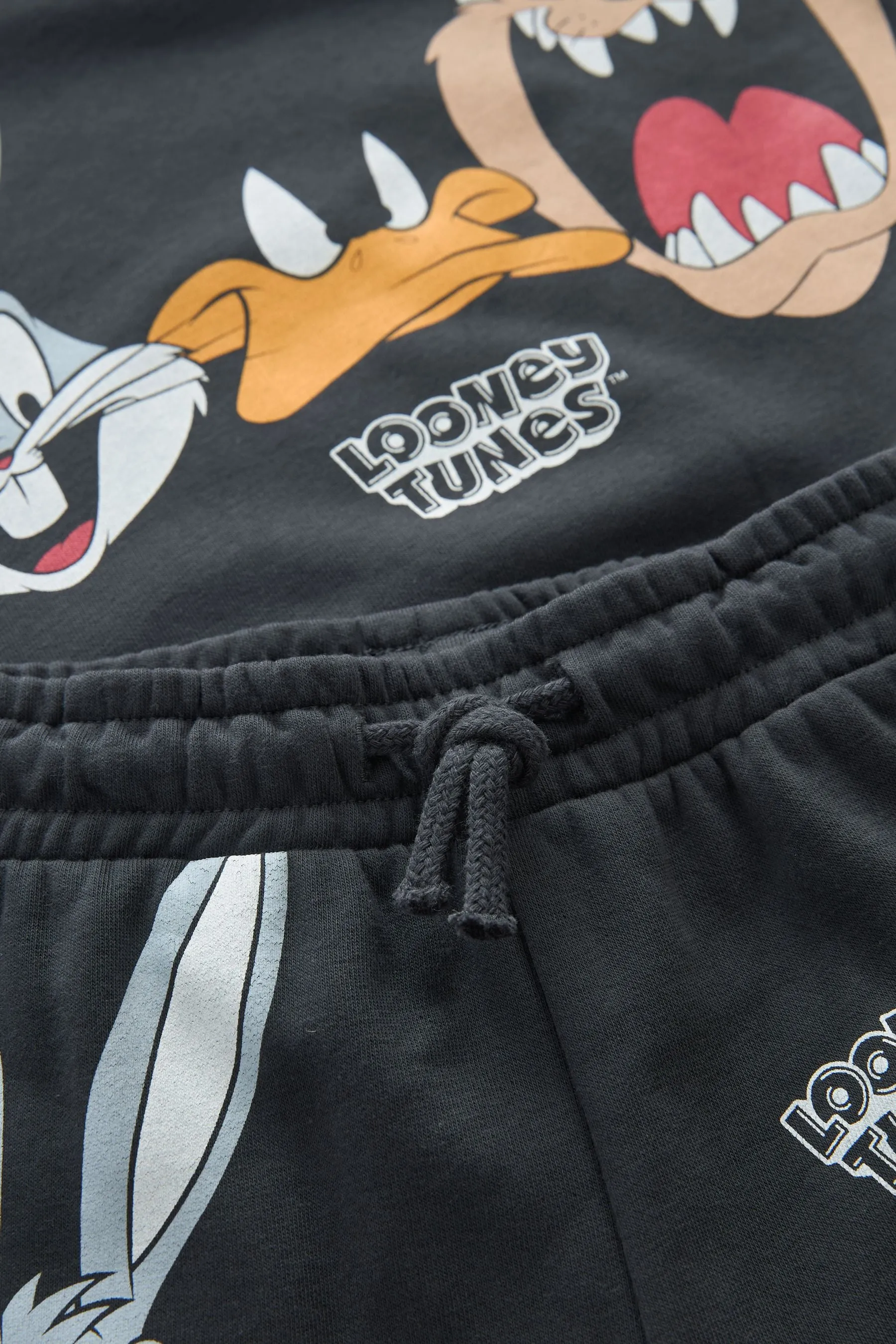 Gris antracita - Conjunto de sudadera con cuello redondo y pantalones cortos de Looney Tunes Crew (3 meses a 8 años)