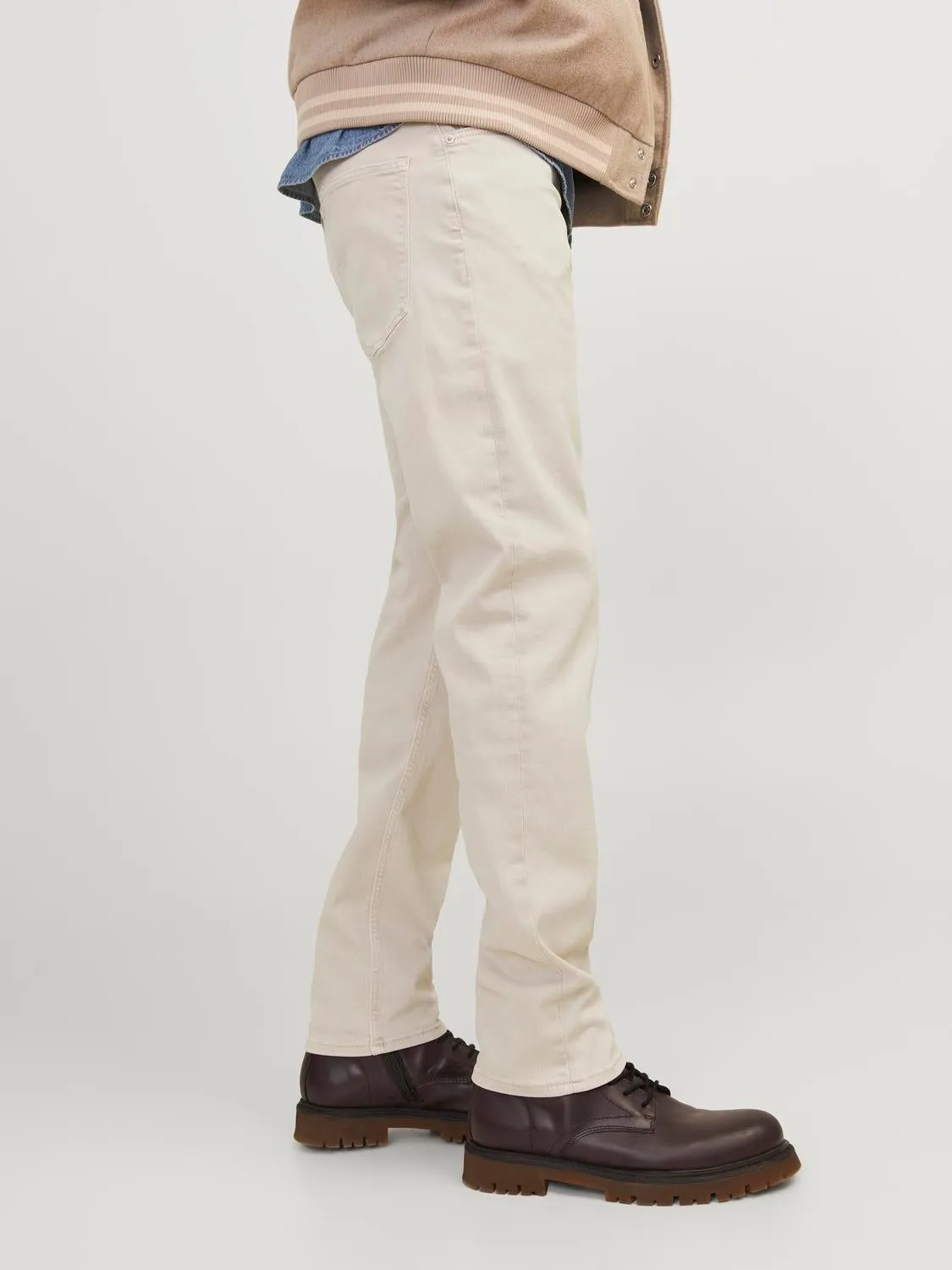 JJIMIKE JJEVAN CJ 977 MOONBEAM Vaqueros de corte tapered | Beige | Jack & Jones®