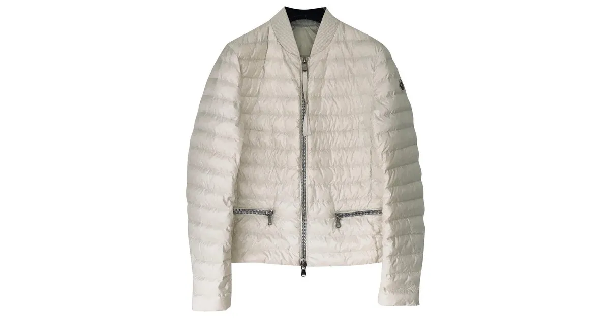 Moncler chaqueta abajo Blanco roto 