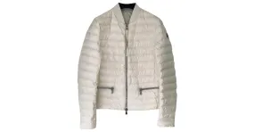 Moncler chaqueta abajo Blanco roto 