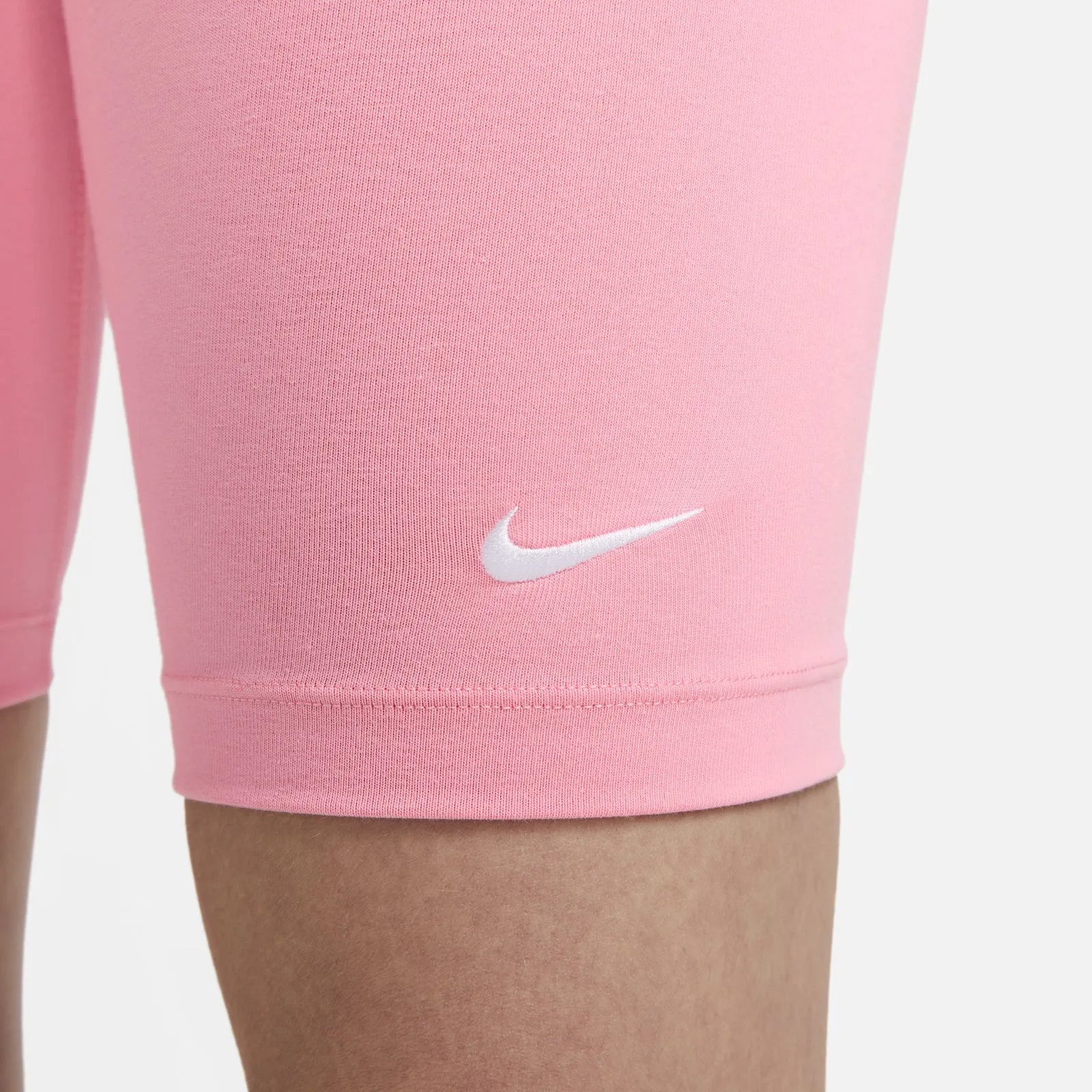 Nike Sportswear Essential Mid-Rise Biker Shorts