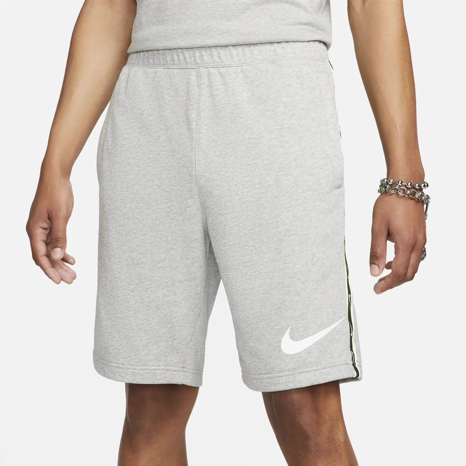 Nike Sportswear Repeat French Terry Shorts