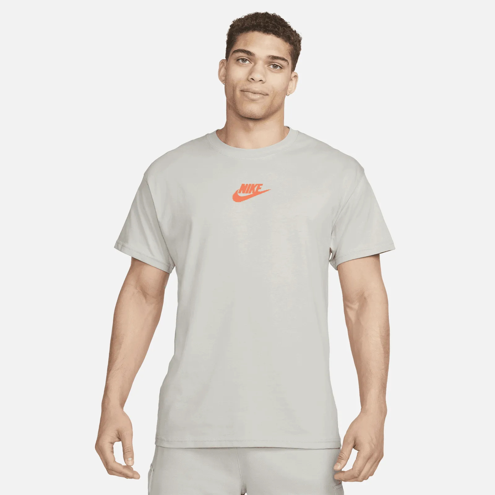 Nike Sportswear Tee