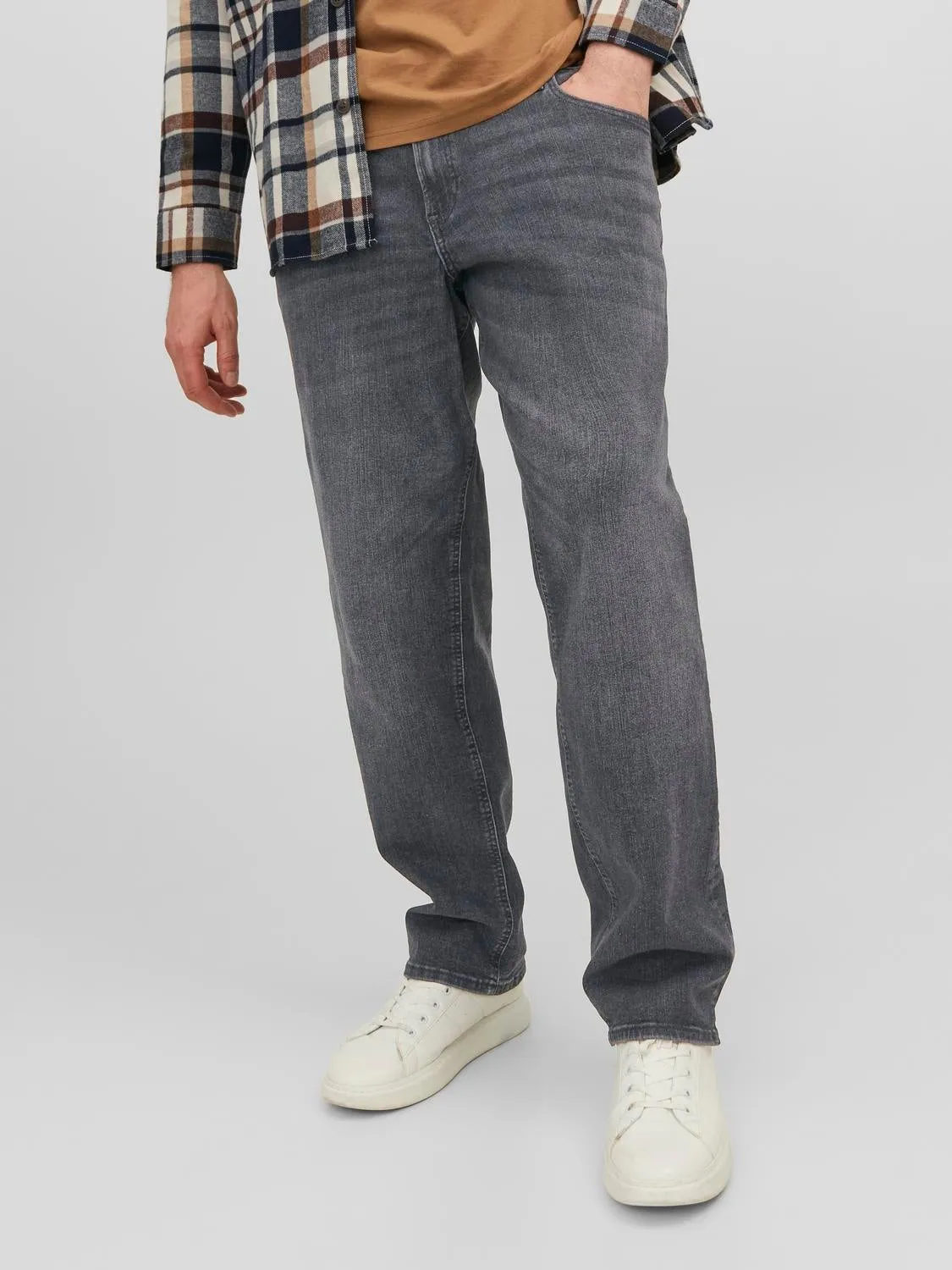 Plus Size JJIMIKE JJORIGINAL SQ 270 PLS Vaqueros de corte tapered | Gris oscuro | Jack & Jones®