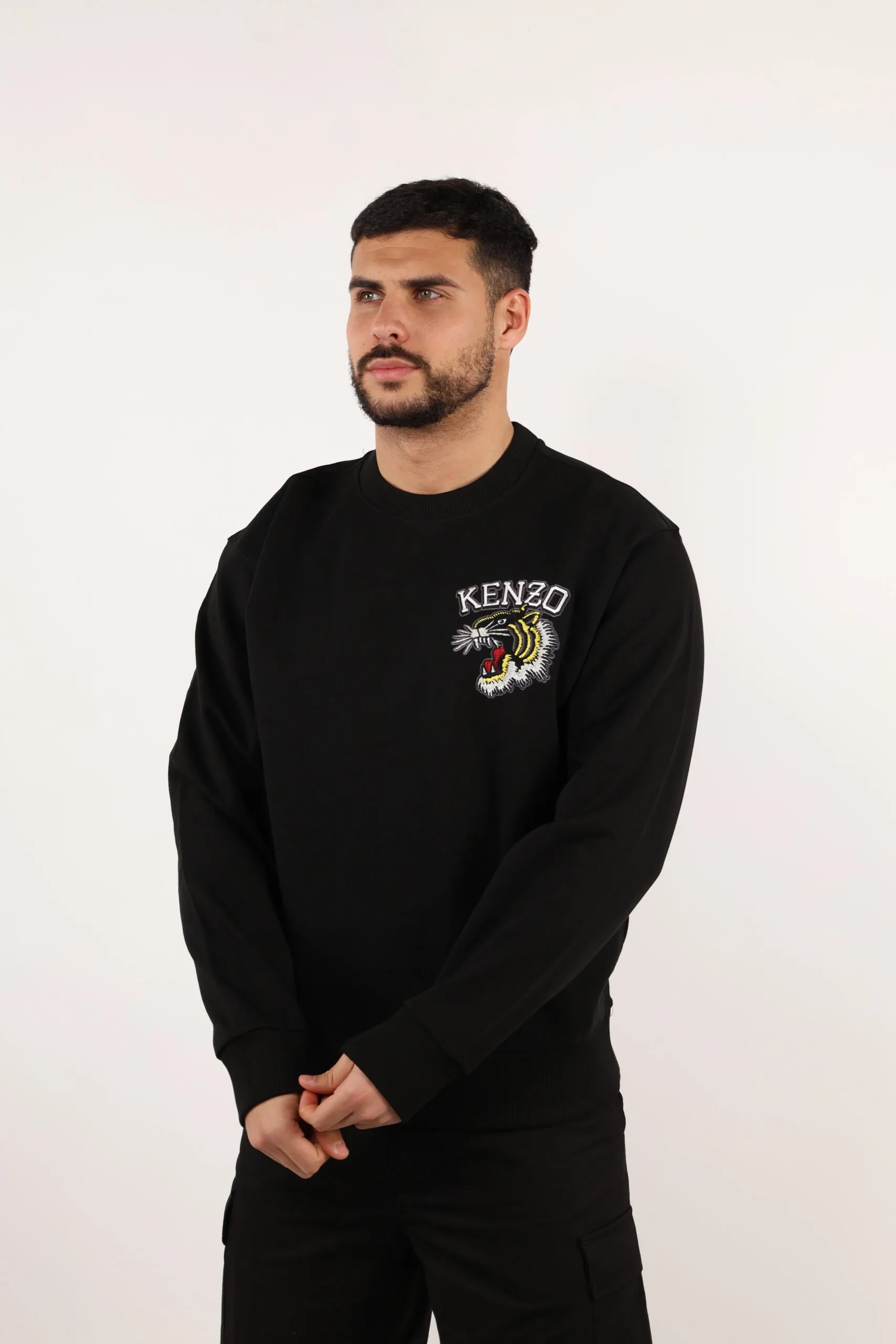 Sudadera negra 