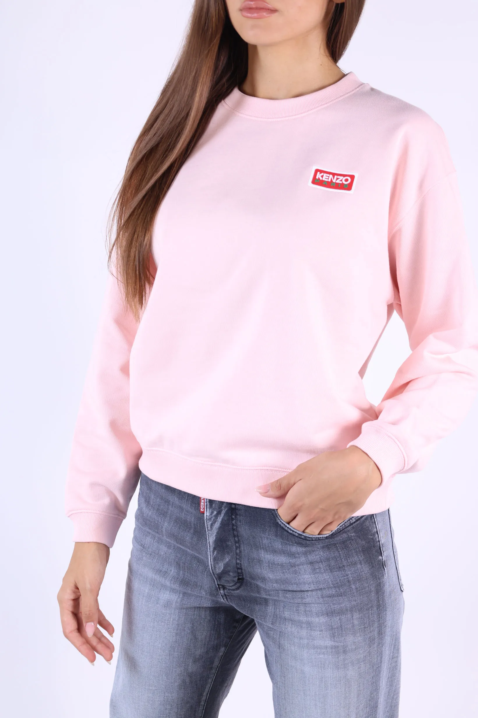 Sudadera rosa con maxilogo 